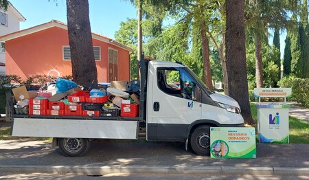 Akcija zbiranja nevarnih odpadkov. Foto: Komunala Izola.