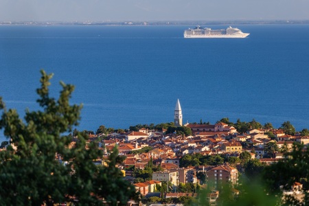 Izola, obdana z morjem (Jaka Ivančič)